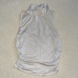 Lululemon top size small